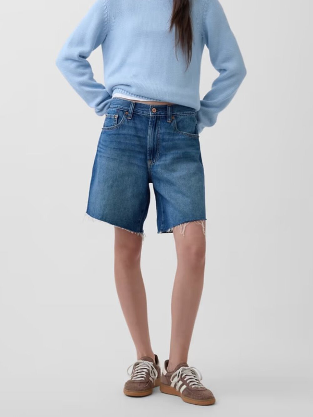 Gap Women's Size 25/0 Regular Blue 8" Mid Rise Loose Denim Bermuda Shorts